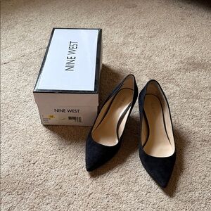 Nine West Black Pointed Toe Pumps